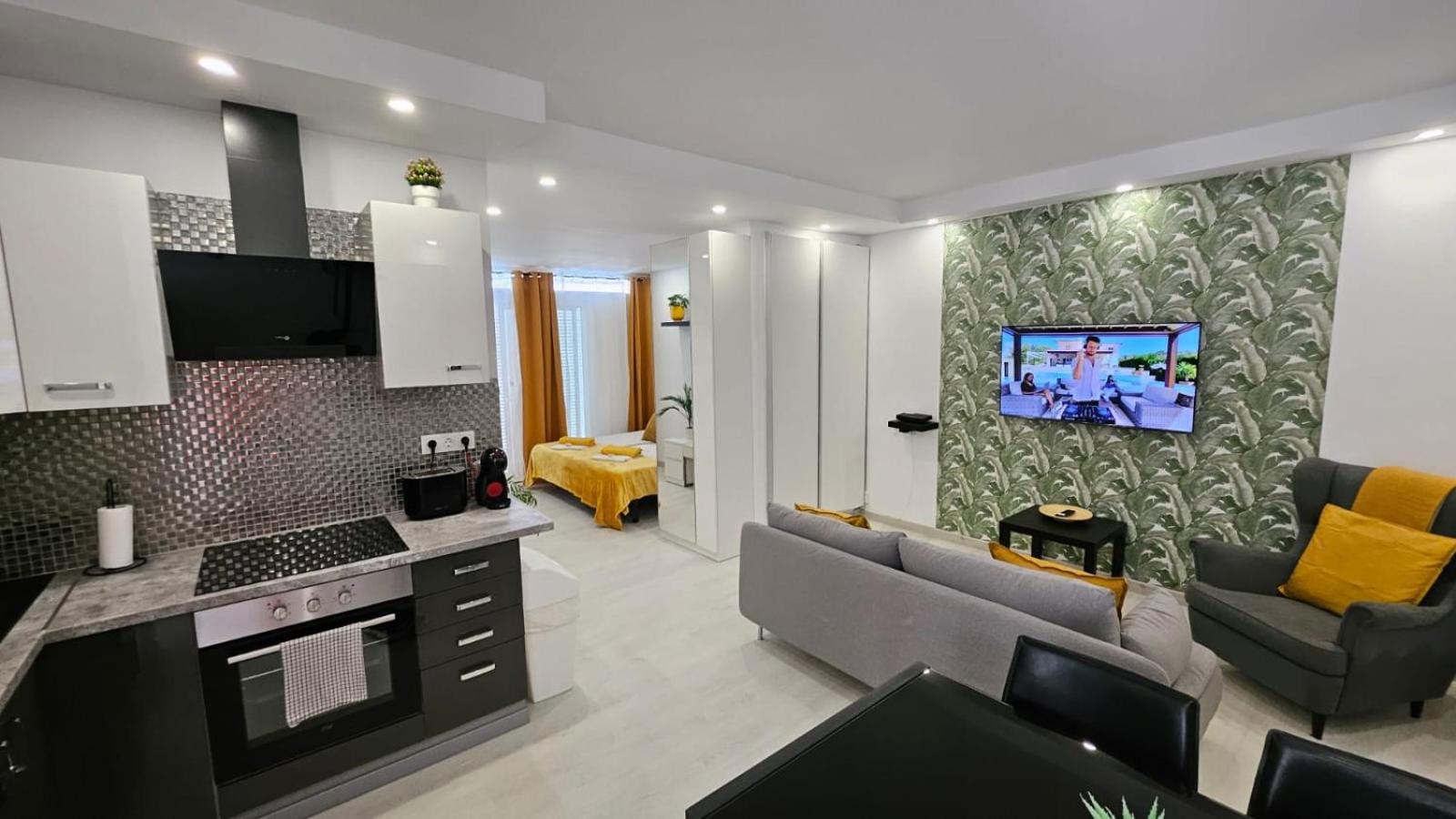 Papagayo Beach Apartments Arona  Exterior foto